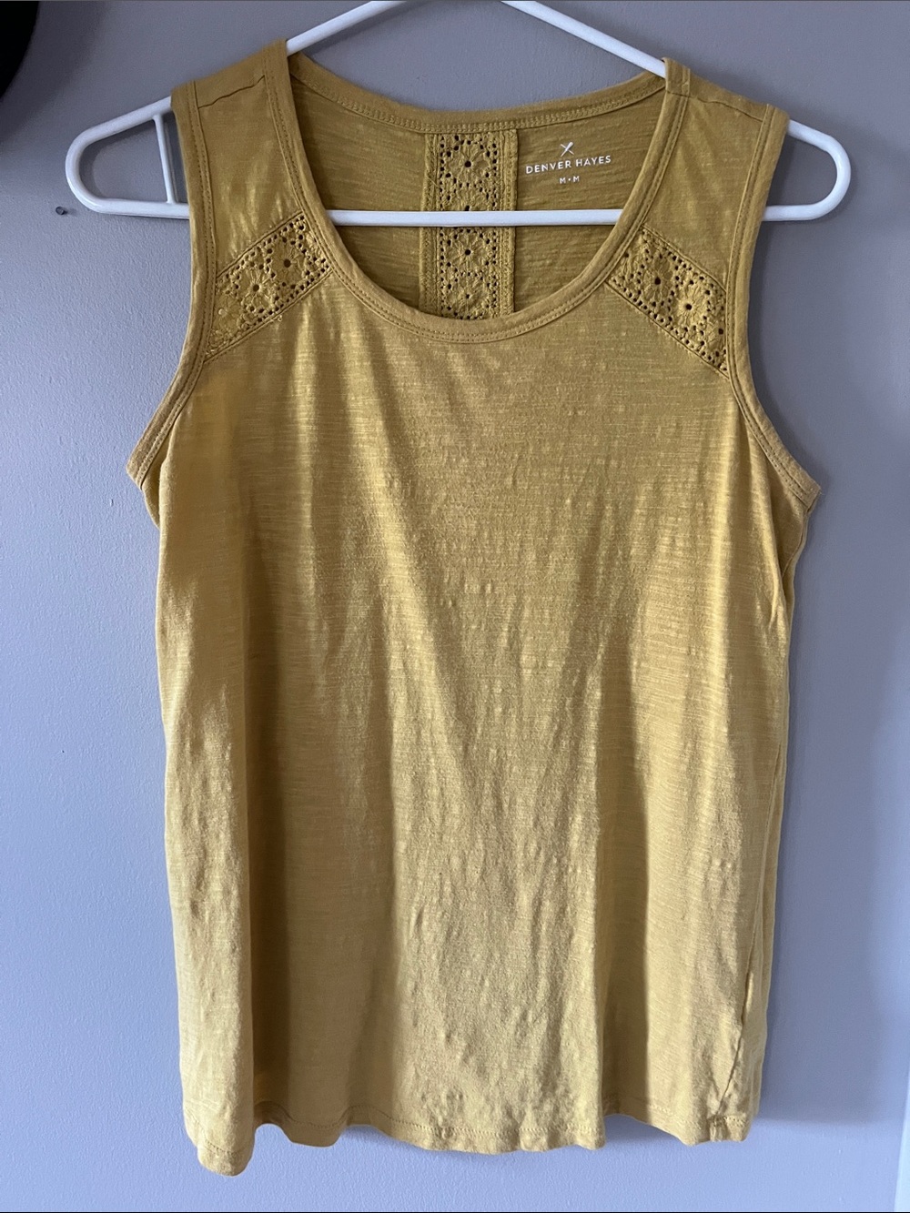 Denver Hayes Yellow Sleeveless Lace-Trim Tank Top